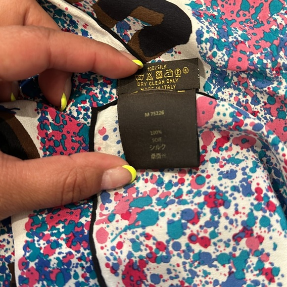 Louis Vuitton shawl - Picture 4 of 4